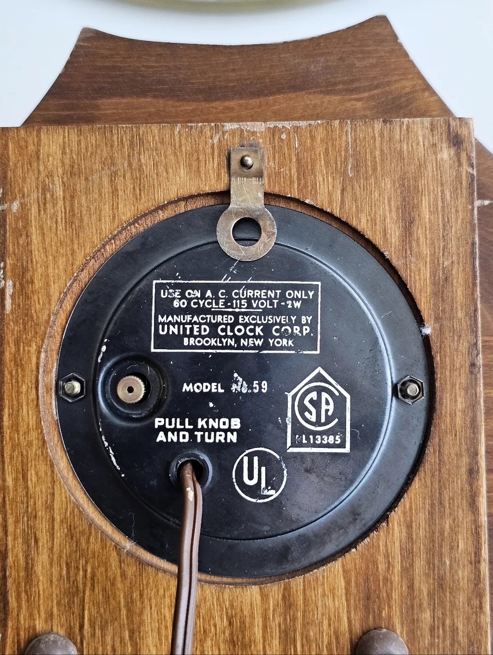 United Clock Corp. vintage united